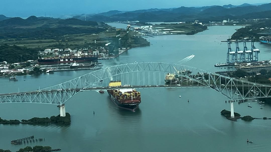 Vista del océano desde la cabina